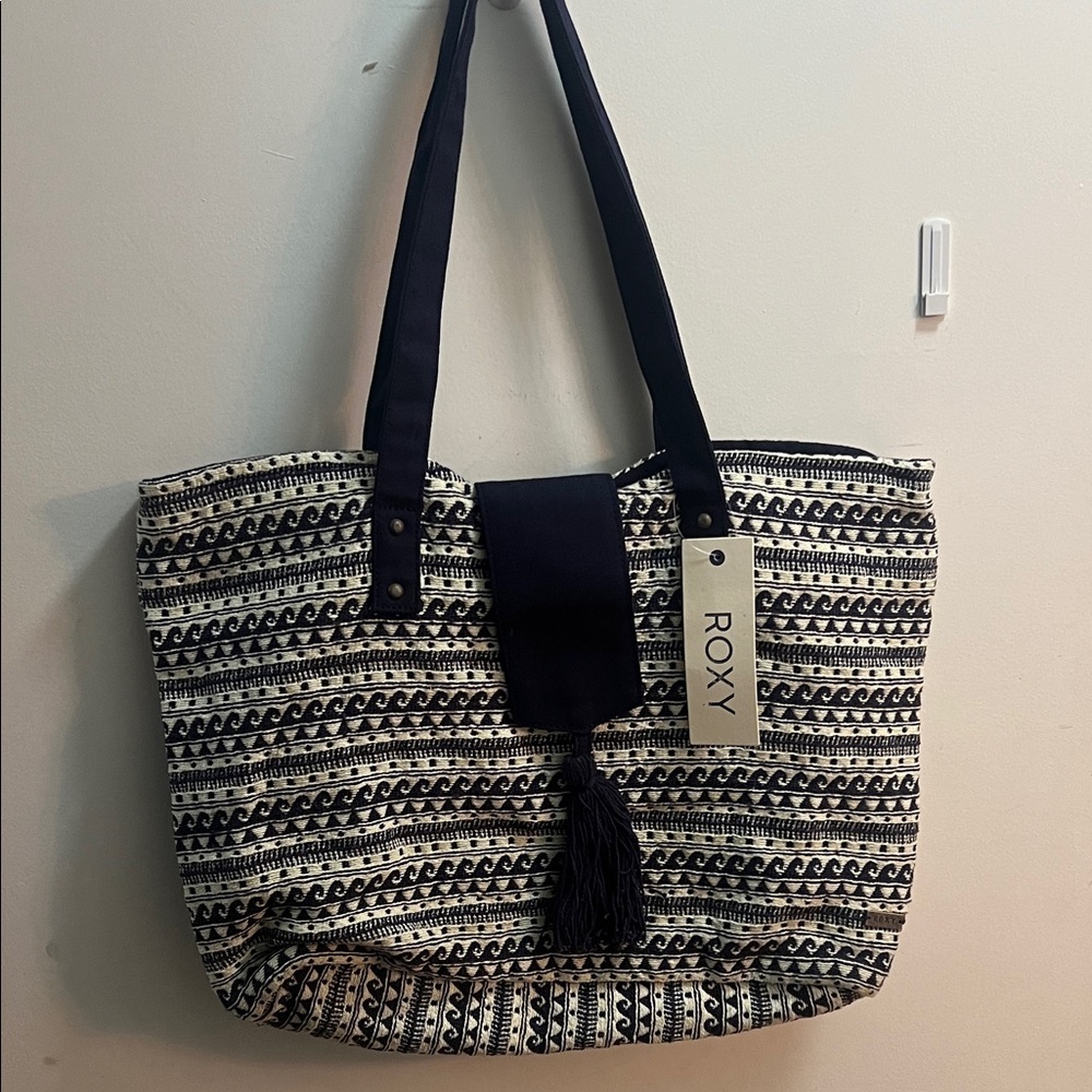 Roxy Wave Pattern Tote Bag